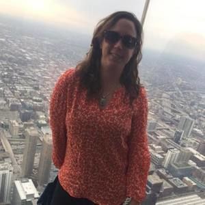 Meet your Posher, Jillian